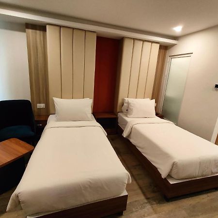 Iva By Skr A Petrichor Hotel Bangalore Eksteriør billede