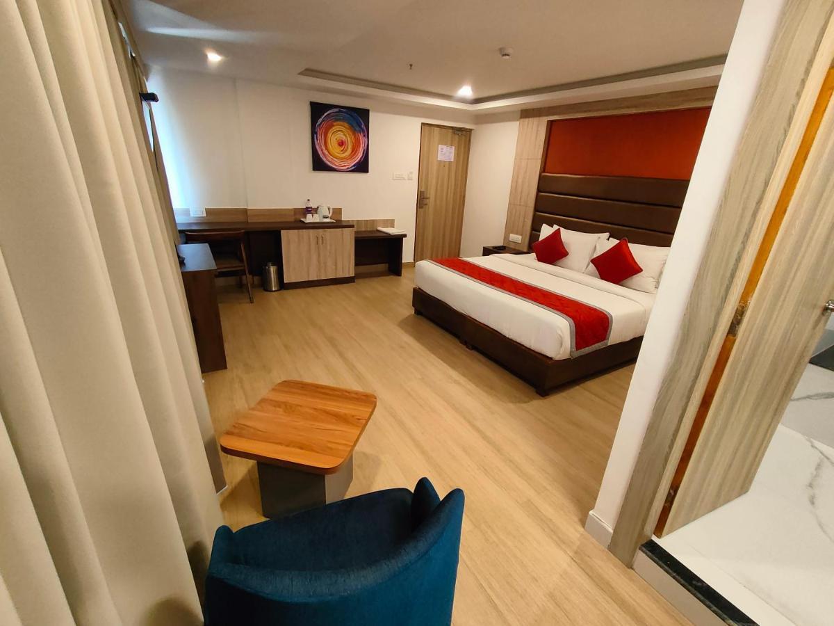 Iva By Skr A Petrichor Hotel Bangalore Eksteriør billede