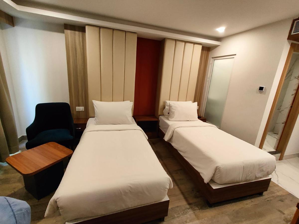 Iva By Skr A Petrichor Hotel Bangalore Eksteriør billede